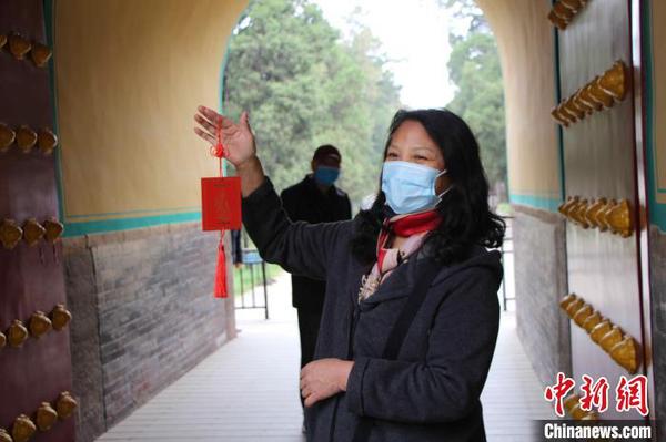 疫情期间，景区门票价格暂时调整为半价优惠?！『卵撬?摄