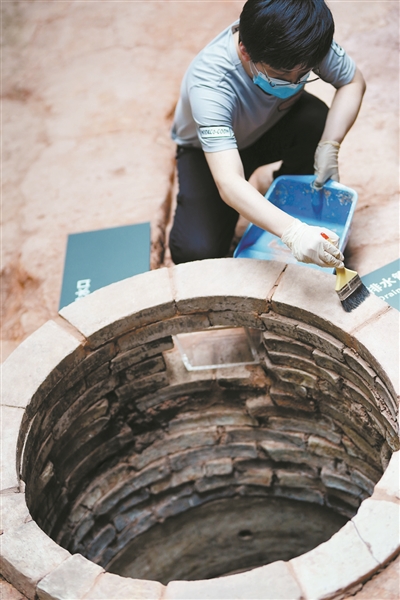 点击进入下一页