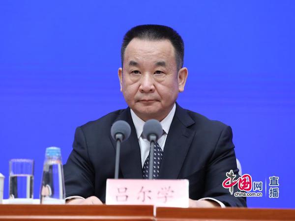 民航局副局长吕尔学 民航局副局长吕尔学