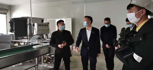 荆州市政府领导深入天湖调研复工情况 荆州市政府领导深入天湖调研复工情况