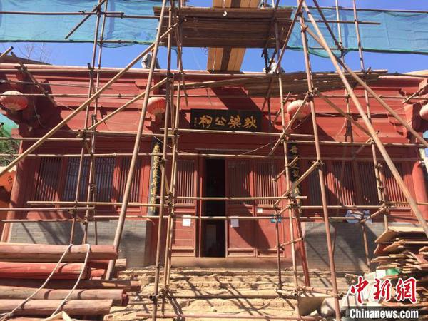 狄仁杰文化公园中正在按古法复建的狄梁人祠?！「呷鸱?摄