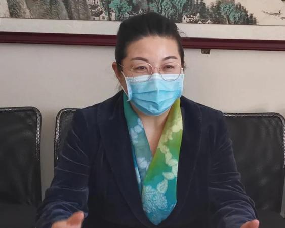 民进中央妇女儿童委员会副主任、北京青爱教育基金会理事长、尼山母爱书院院长 张银俊