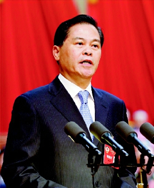 中共云南省委书记、省人大常委会主任陈豪出席会议并讲话