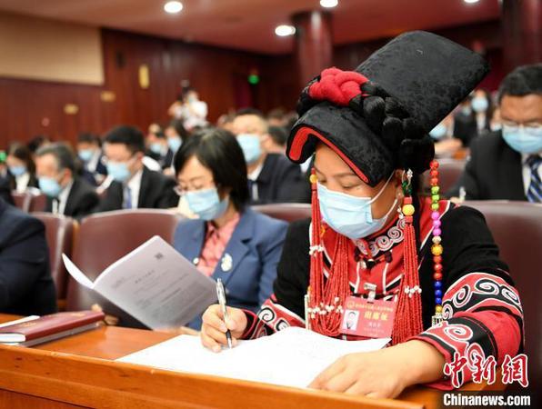 点击进入下一页