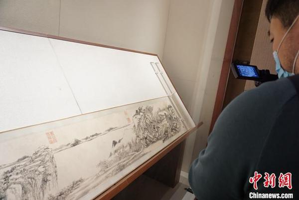 点击进入下一页