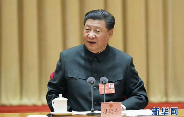习近平出席解放军和武警部队代表团全体会议