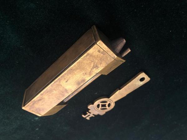 点击进入下一页