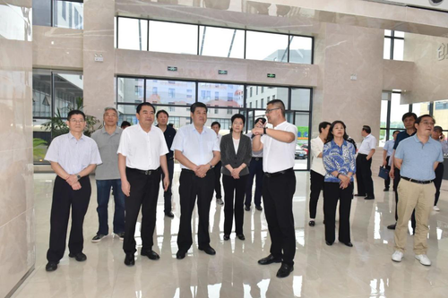 周继业参加 周继业参加