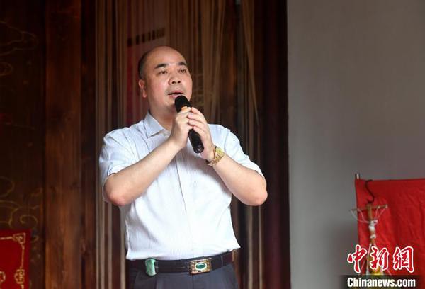 图为曾海洪在会上致辞。　吕明 摄