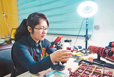 点击进入下一页