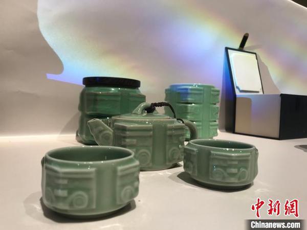 图为良渚文创产品 江杨烨 摄 图为良渚文创产品 江杨烨 摄