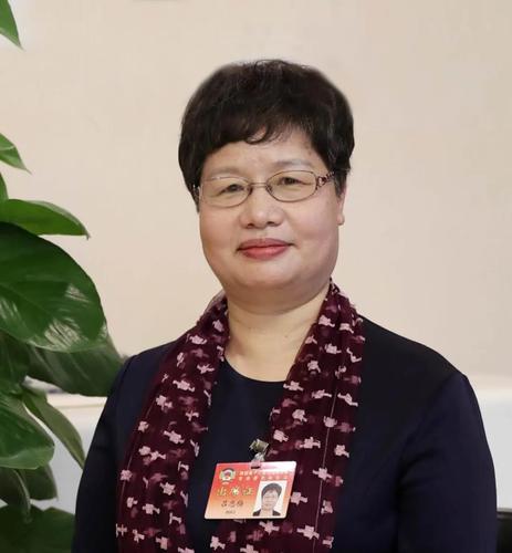 全国政协常委、社法委驻会副主任