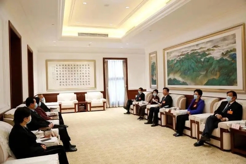 3.webp (1) 3.webp (1)