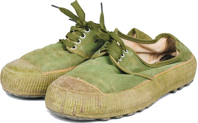 以身殉职的巫山移民干部冯春阳生前用品 以身殉职的巫山移民干部冯春阳生前用品