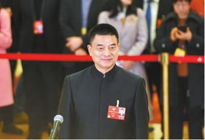 中山装委员 中山装委员