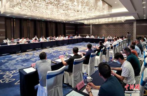 座谈会活动现场。张金川 摄