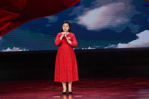 《祖国啊，我亲爱的祖国》 作者：舒婷 朗诵：刘东方(自治区政协委员  南宁市总工会副主席、党组成员)