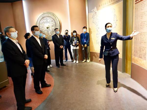 微信图片_20211031214351 微信图片_20211031214351