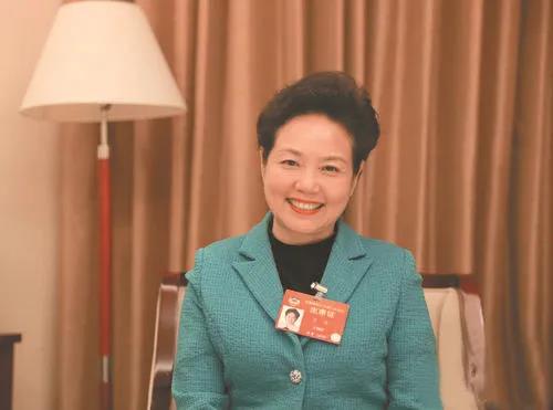 全国政协委员、北京史家教育集团校长王欢。