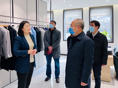 汤钦飞主席走访马迎委员 汤钦飞主席走访马迎委员