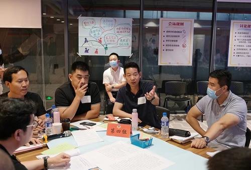 委员发言 (2) 委员发言 (2)