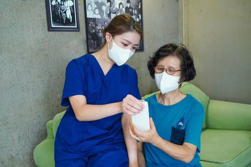 633573a3e4b01ef739d278801 633573a3e4b01ef739d278801