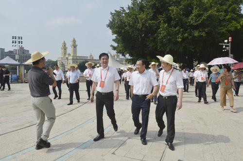 (闽站 福州市政协“创建国际消费中心城市(1479740)-20221114091316 (闽站 福州市政协“创建国际消费中心城市(1479740)-20221114091316