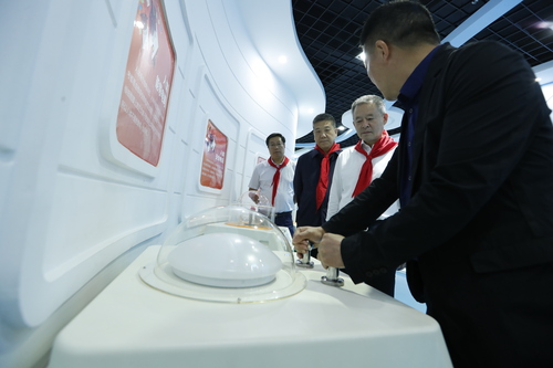 3.区政协主席何以龙、副主席郑勇调研共青(1601977)-20230111093927