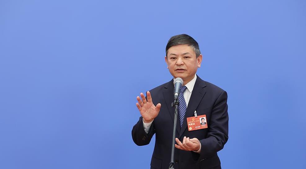 十四届全国人大一次会议首场“部长通道”回应热点问题