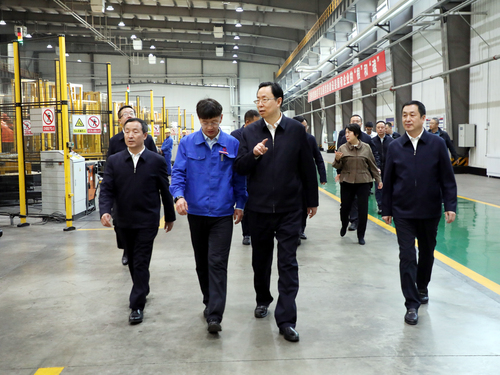 （黑站，奋进新征程，综述）在新时代新征程(2792933)-20230812081719