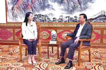 西藏自治区政协副主席孟晓林：发挥政协优势，铸牢中华民族共同体意识