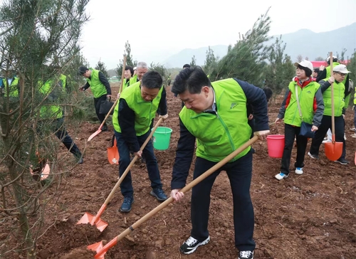 （陕站，政协奋进新征程专栏，主稿）乘风破(3620345)-20240104074939