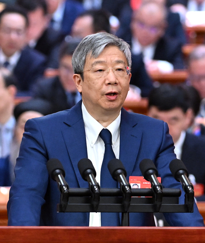 易纲(4061050)-20240308093125 易纲(4061050)-20240308093125