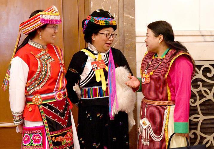 binary_middle (14) binary_middle (14)