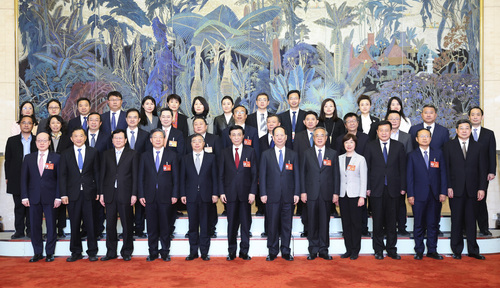 两会丨王沪宁看望参加全国政协十四届二次会(4106809)-20240310215956 两会丨王沪宁看望参加全国政协十四届二次会(4106809)-20240310215956