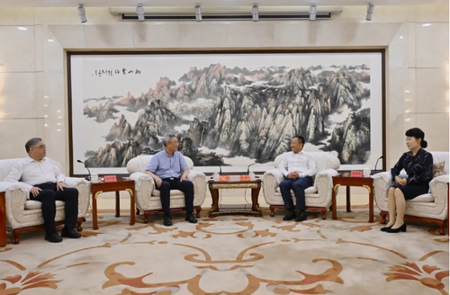 1718949429745 1718949429745