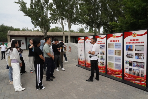 记者团在霍城县伊犁将军府了解夏永成委员工作室筑牢中华民族共同体意识、倡议推动历史文物?；ご泄ぷ鳌? suffix=