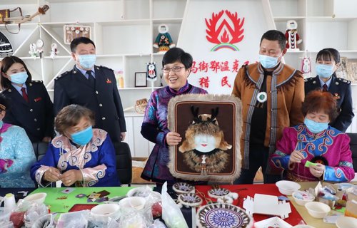 (0802主稿)杜明燕:北疆有牵挂(分离(5081205)-20240805093849 (0802主稿)杜明燕:北疆有牵挂(分离(5081205)-20240805093849