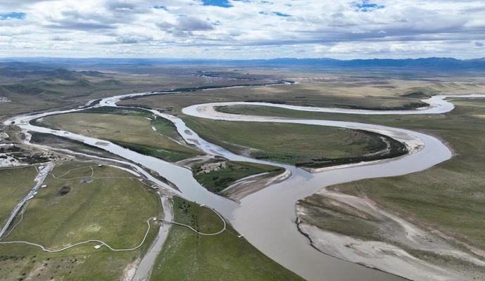 铸牢共同体 中华一家亲｜雪域高原焕新貌：草原传来声声“黄河情”