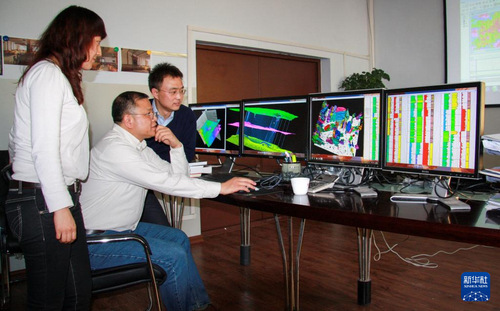 j1GTMRk3QiHURx9y j1GTMRk3QiHURx9y