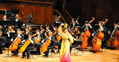 （1014）肖迪：东北一枝“梅”  翘首(5498874)-20241014090638(1)