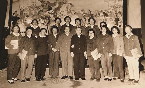 1c39b01f-1406-4b92-84cb-8f44ee664f10 1c39b01f-1406-4b92-84cb-8f44ee664f10