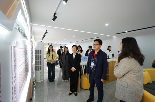 1730470371357529 1730470371357529