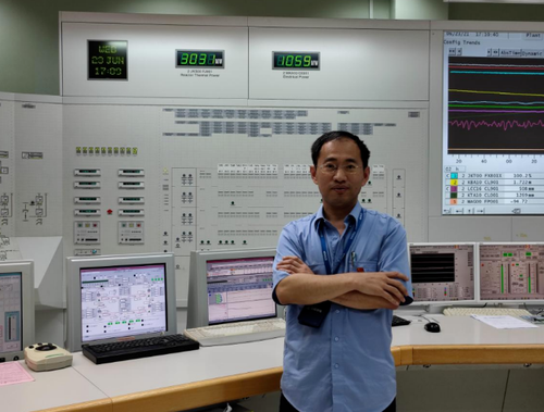 12b7ebb3-fc4d-4a26-a507-accb3f774f01 12b7ebb3-fc4d-4a26-a507-accb3f774f01