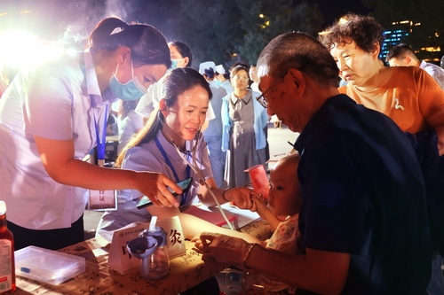 (1204)王慧琴:夜市“摆摊”的中医((5836916)-20241204103905 (1204)王慧琴:夜市“摆摊”的中医((5836916)-20241204103905