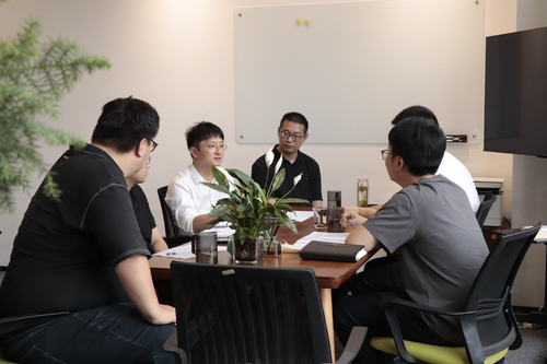 (1218一条)张思煜:“服务创业”探索(5939442)-20241218121102 (1218一条)张思煜:“服务创业”探索(5939442)-20241218121102