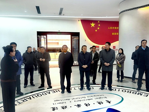 2. 2024年11月19日，青海省政协党组书记、主席公保扎西等一行到海东市围绕“挖掘与弘扬各民族传统生态理念，强化守护为先的生态意识”开展专题调研并召开座谈会。市政协党组书记、主席桑文俊等参加座谈。