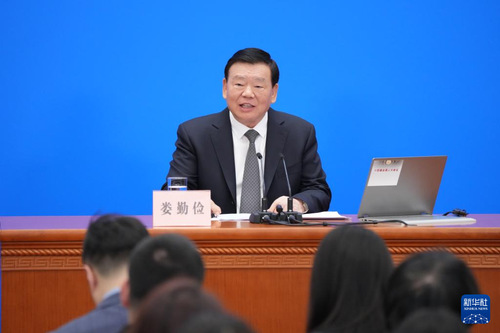 十四届全国人大三次会议举行新闻发布会 十四届全国人大三次会议举行新闻发布会