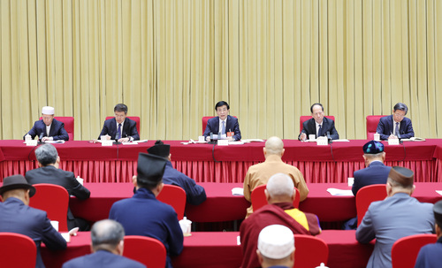 两会丨王沪宁参加宗教界委员小组会(6615241)-20250307003755