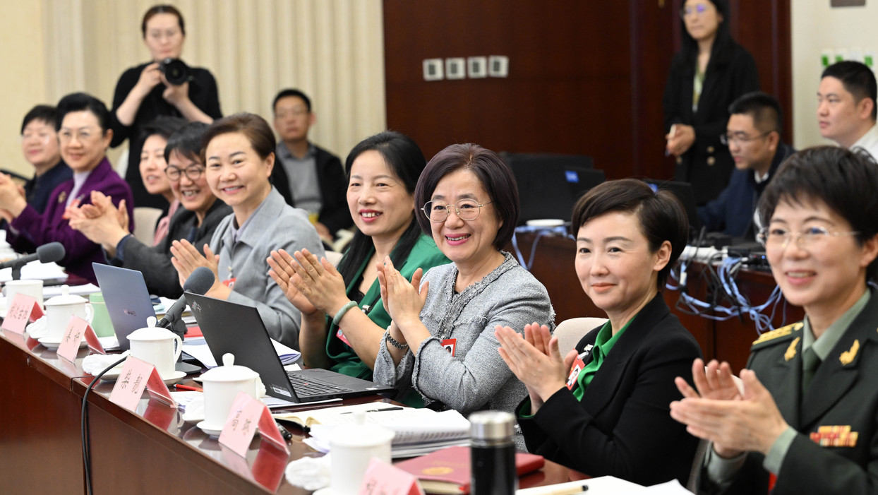 汇聚巾帼智慧和力量